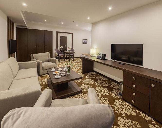 National by Stellar Hotels Yerevan - Ausstattung