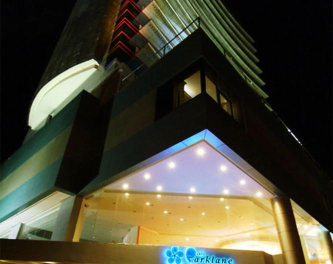 Cebu Parklane International Hotel - Außenansicht