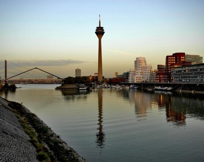 INNSIDE by Meliá Düsseldorf Hafen - Außenansicht
