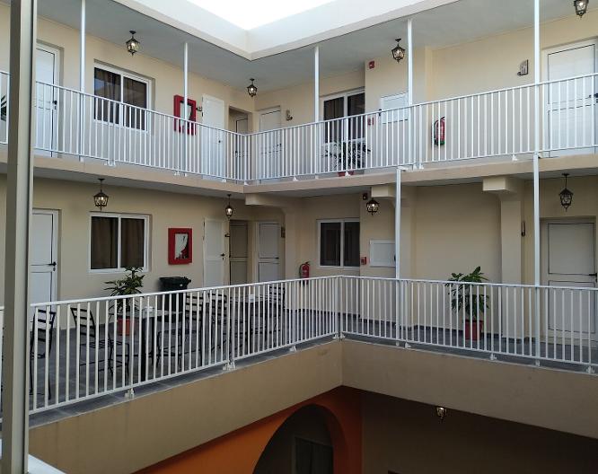 Hotel Rio San Juan - Außenansicht