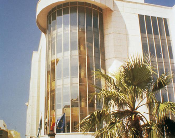 Hotel Ceuta Puerta de Africa - Außenansicht
