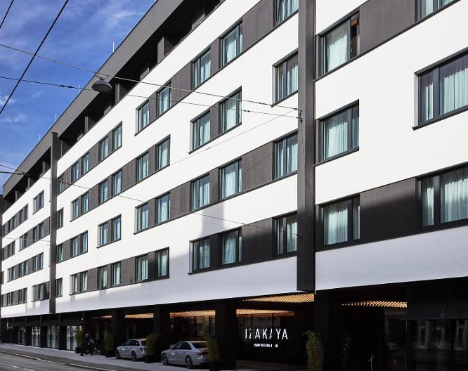 Roomers Hotel München - Außenansicht