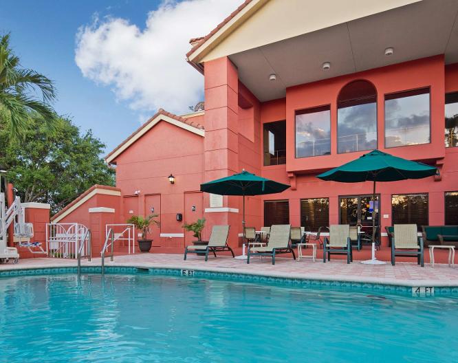 Best Western Plus Palm Beach Gardens Hotel & Suites and Conference Ct - Außenansicht