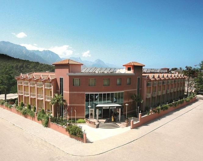 Grand Nar Hotel - Außenansicht