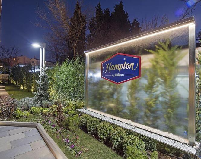 Hampton By Hilton Istanbul Atakoy - Außenansicht