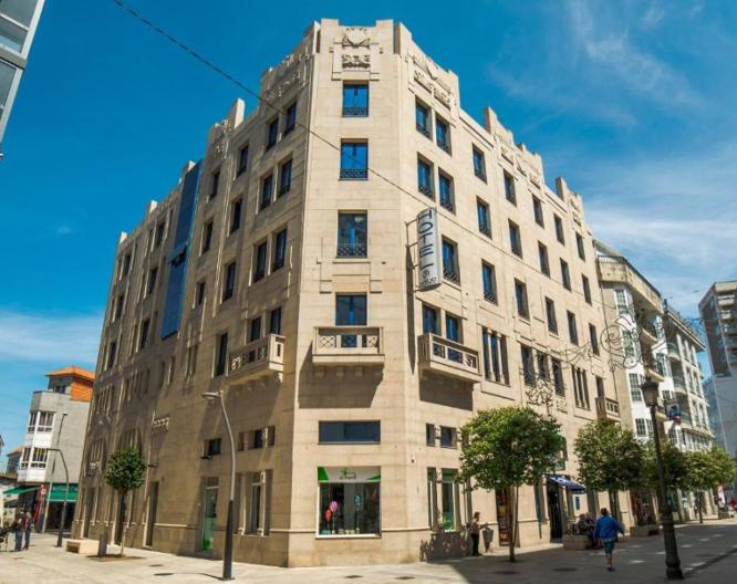 Castelao - Außenansicht