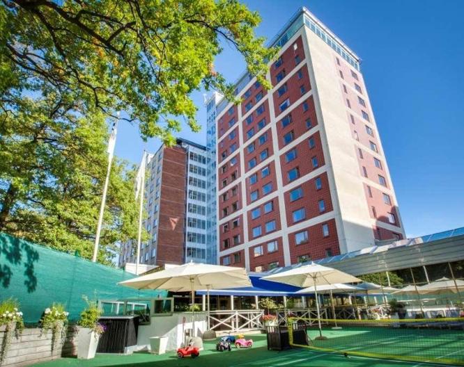 Best Western Plus Park City Solna - Außenansicht