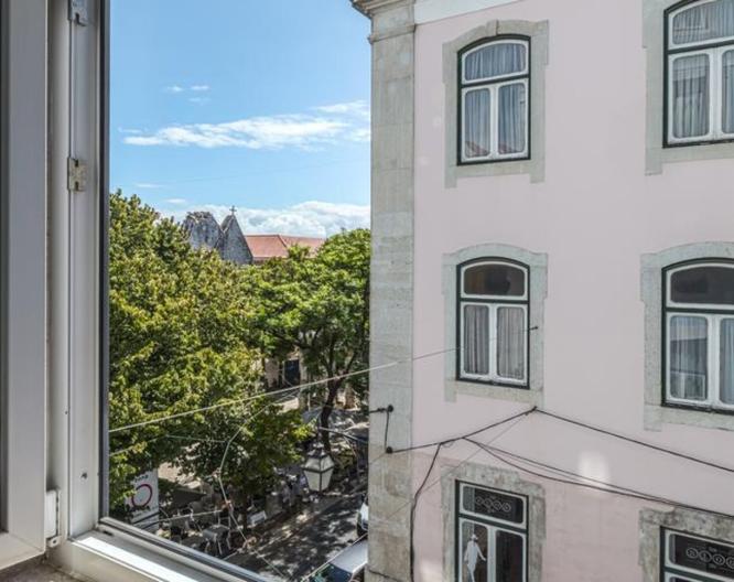 Lisboa Carmo Hotel - Außenansicht