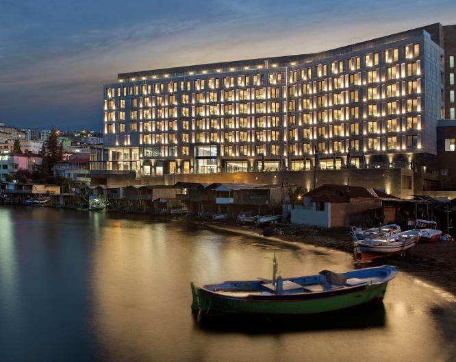 DoubleTree by Hilton Trabzon - Außenansicht