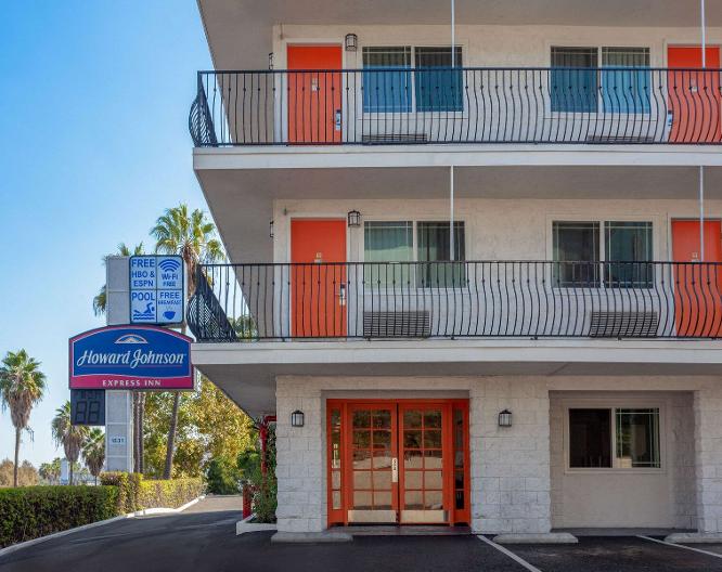 Howard Johnson Express Inn San Diego Sea World Area - Außenansicht