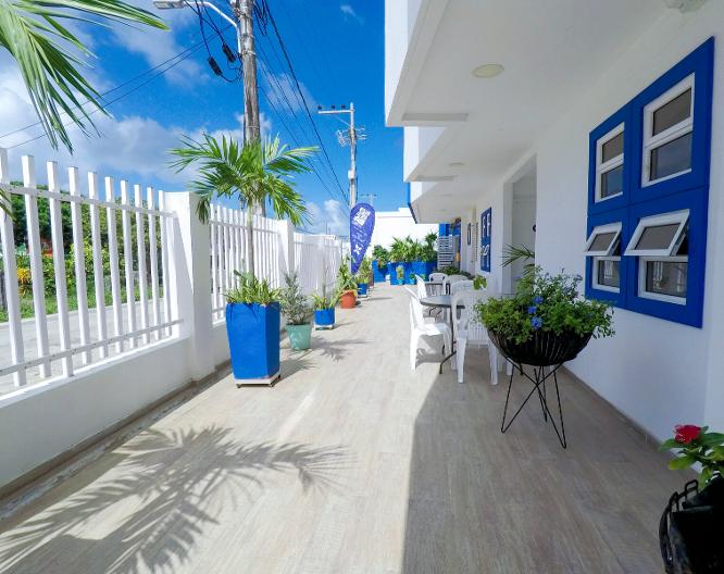 White Coral Apartasuites - Außenansicht