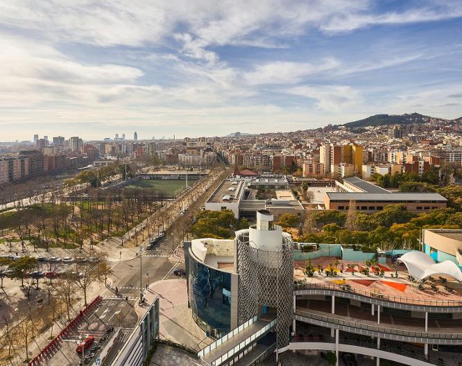 ibis Barcelona Meridiana - Außenansicht