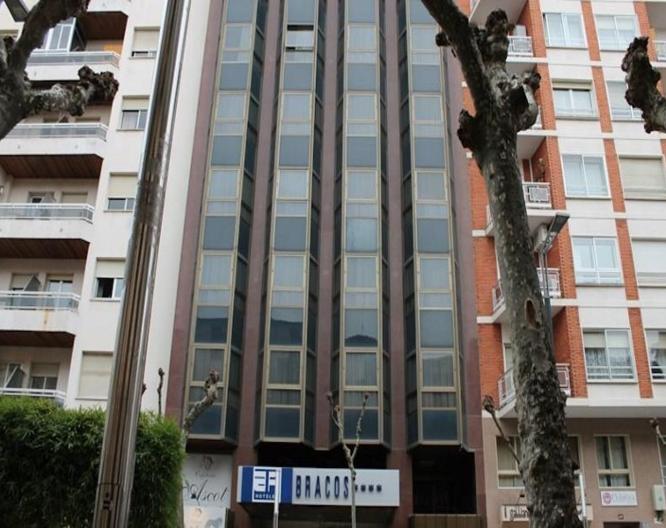 Hotel Los Bracos - Außenansicht