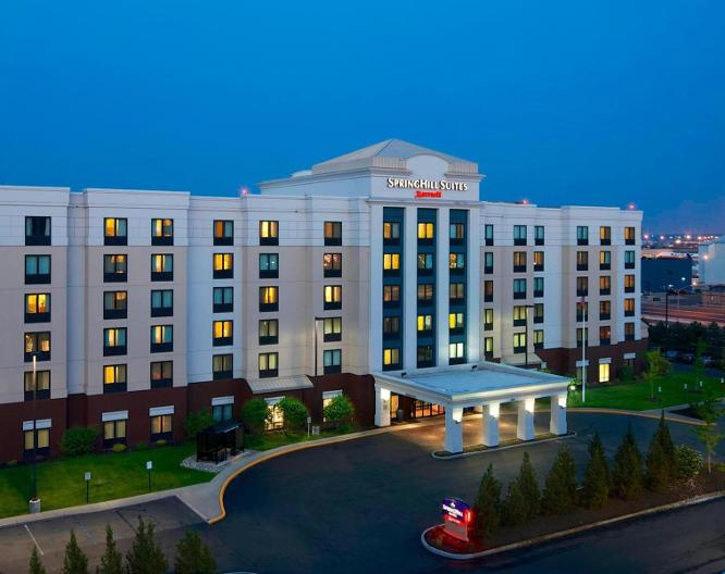 SpringHill Suites by Marriott Newark Liberty International Airport - Außenansicht