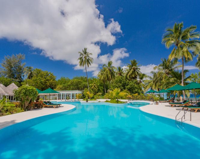 Equator Village Maldives - Außenansicht