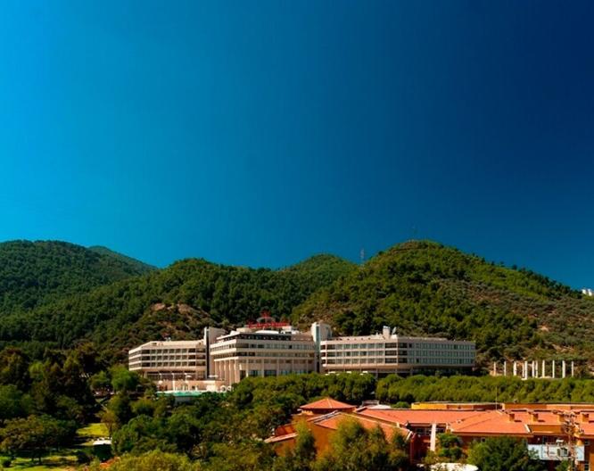 Kaya Izmir Thermal Convention - Außenansicht