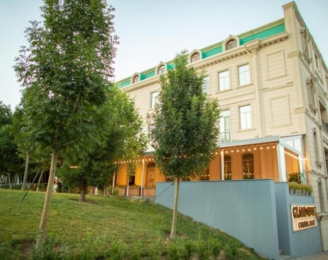 Grand Hotel Baku - Außenansicht