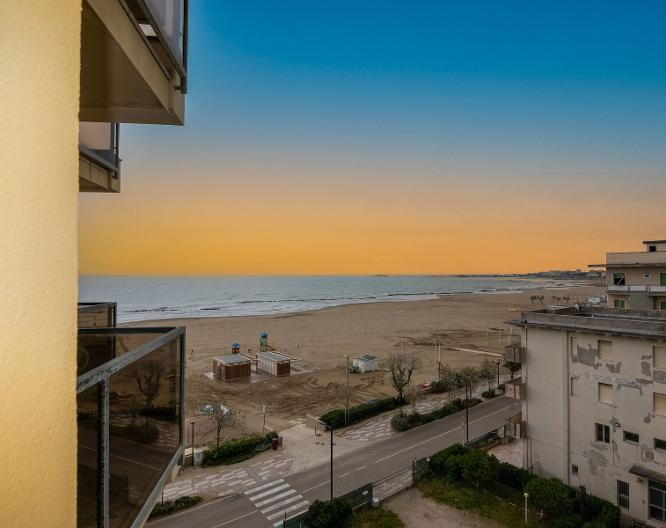 Hotel Crown - Außenansicht