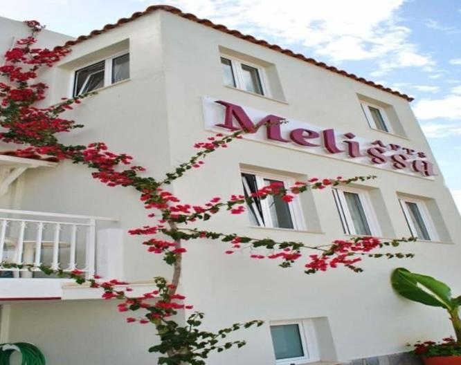 Melissa Apartments - Außenansicht