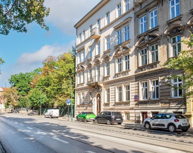 Hotel Maximum - Außenansicht
