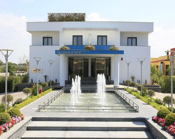 La Costiera Hotel - Außenansicht