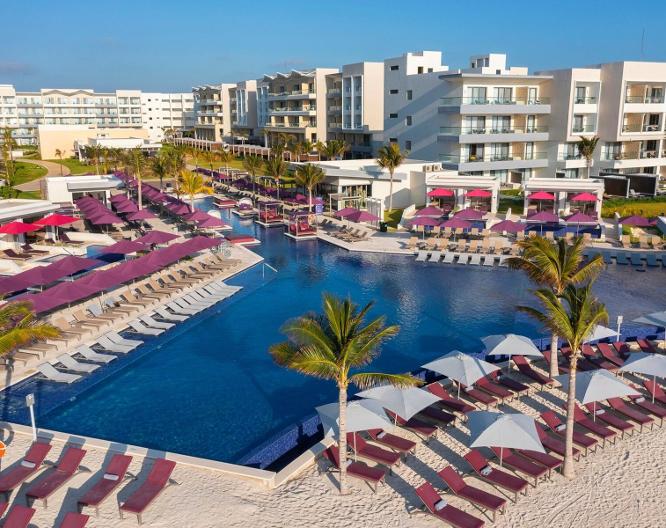 Planet Hollywood Adult Scene Cancun - Adults Only - Außenansicht