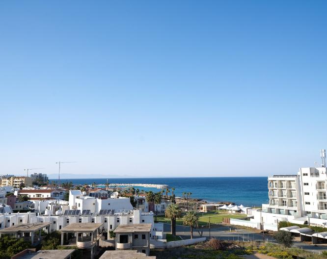 Captain Pier Hotel - Außenansicht