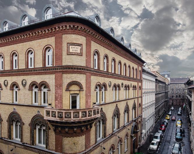 Hotel Museum Budapest - Außenansicht