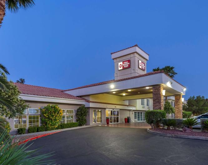 Best Western Plus Las Vegas West - Außenansicht