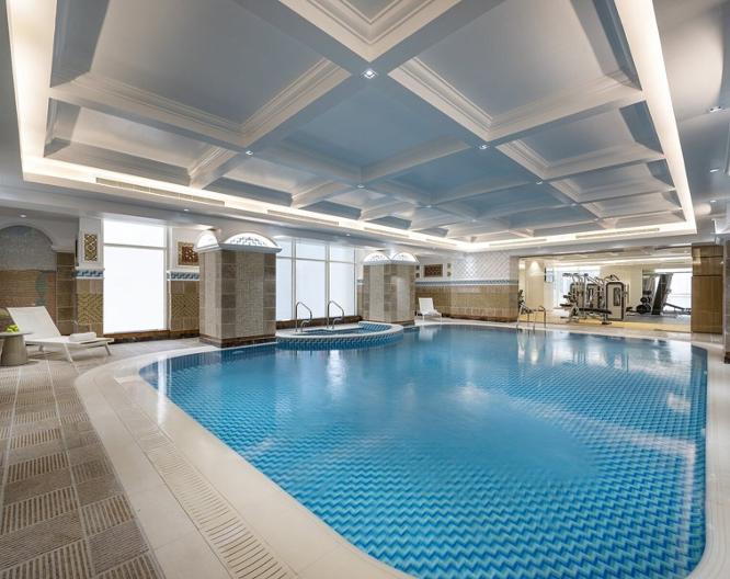 Dusit Hotel & Suites - Doha - Pool