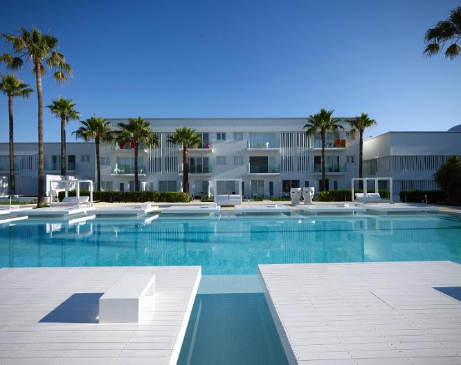 So White Club Resort - Außenansicht