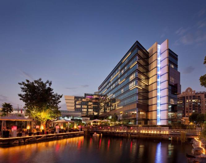 The Creekside Hotel Dubai an Accor Hotel - Außenansicht