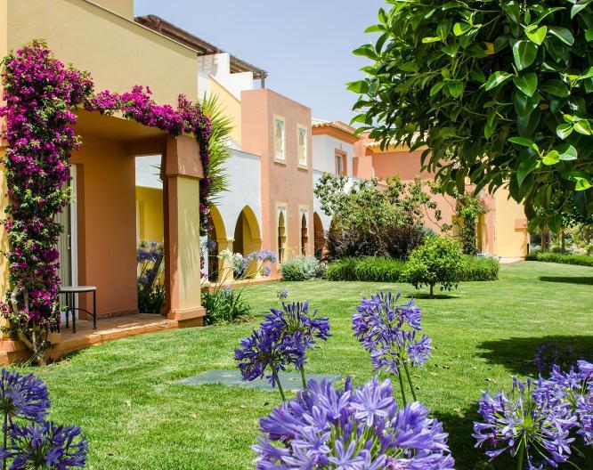 Jardim Da Meia Praia - Vue extérieure