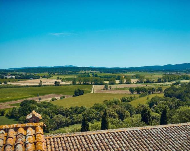 Castell d'Emporda - Vue extérieure