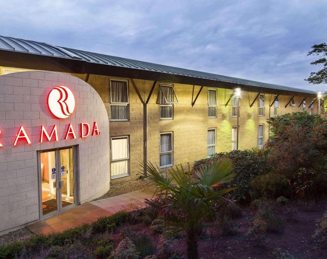 Ramada Oxford - Außenansicht