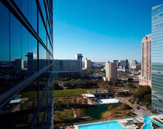 Marriott Marquis Houston - Außenansicht