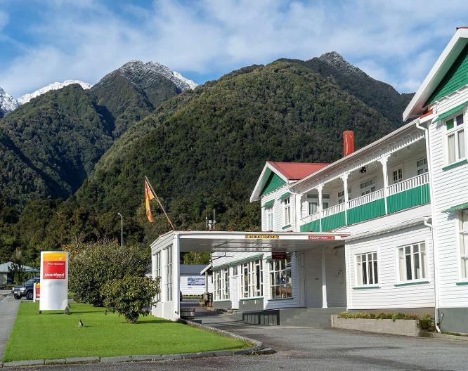 Heartland Hotel Fox Glacier - Außenansicht