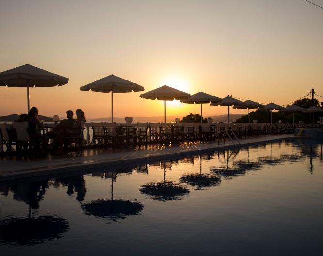 Akti Ouranoupoli Beach Resort - Außenansicht