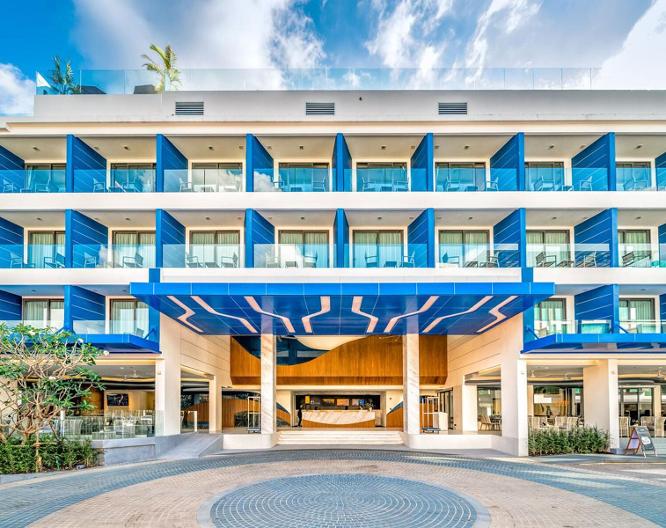 Hotel Clover Patong - Außenansicht