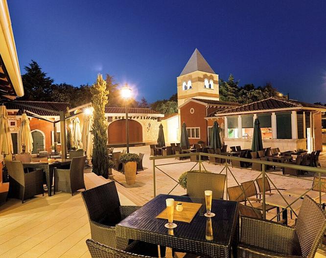 Hotel & Residence Garden Istra Plava Laguna - Außenansicht