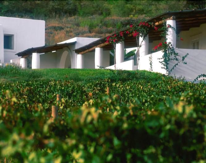 Capofaro Malvasia and Resort - Außenansicht