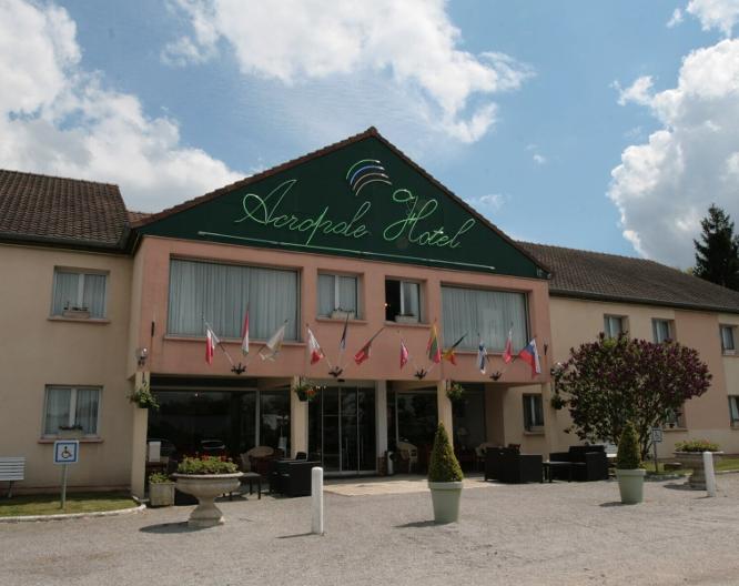Acropole Hôtel - Vue extérieure