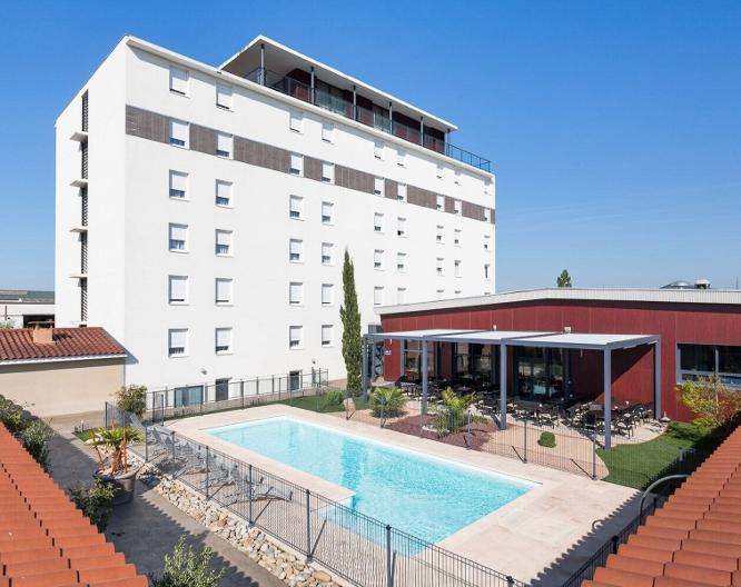 Gatsby Hotel & Restaurant - Außenansicht