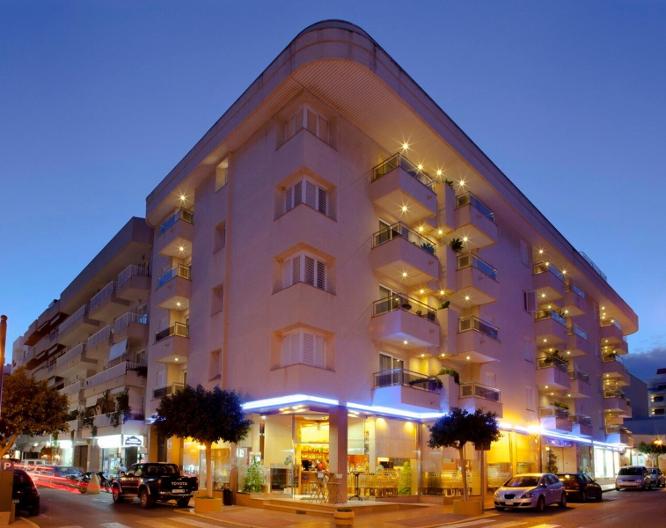 Duquesa Playa - Außenansicht