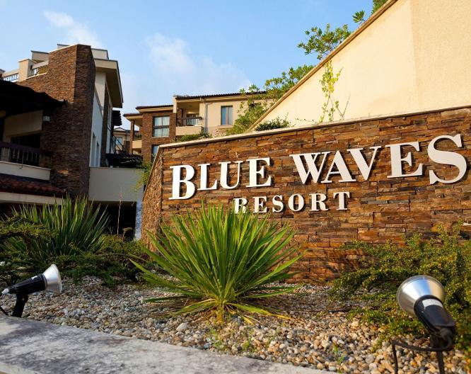 Hotel Blue Waves Resort - Außenansicht
