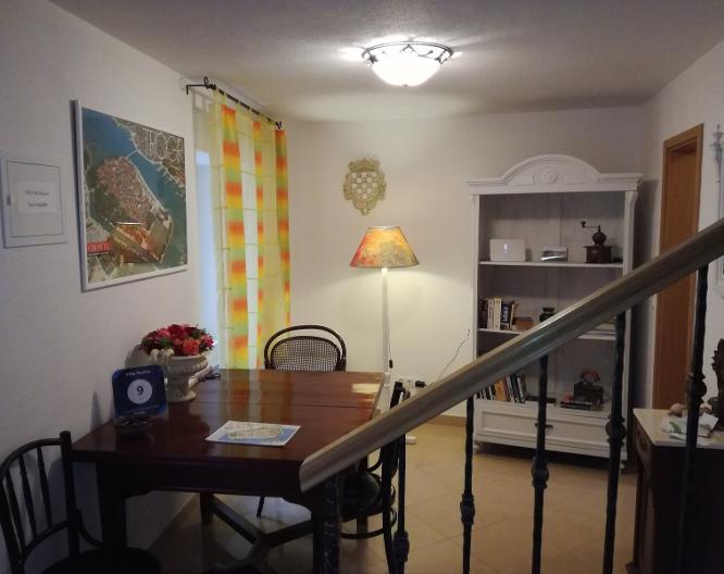 Villa Ruzica - Essen und Trinken
