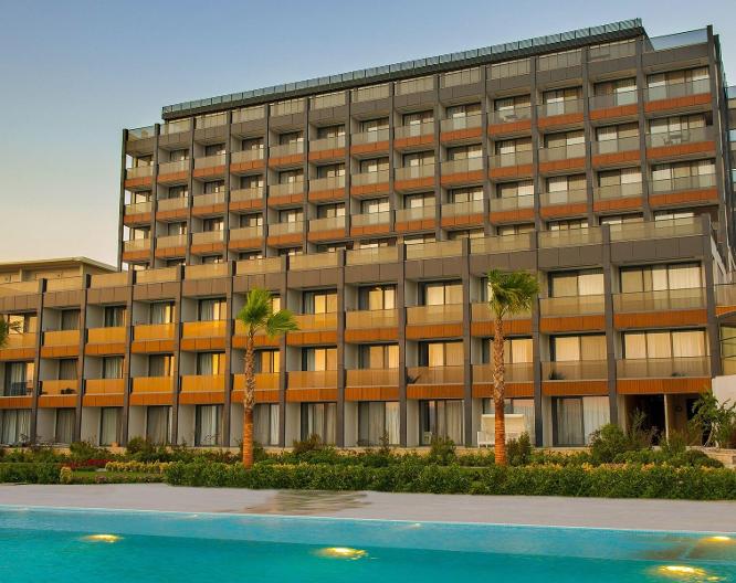 The Nowness Luxury Hotel & Spa - Außenansicht