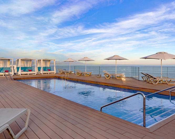 Alua Sun Lago Rojo - Außenansicht