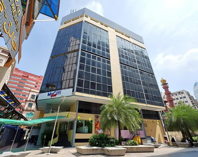 Citin Masjid Jamek - Außenansicht