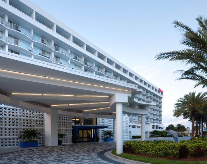 Hilton Clearwater Beach Resort & Spa - Außenansicht